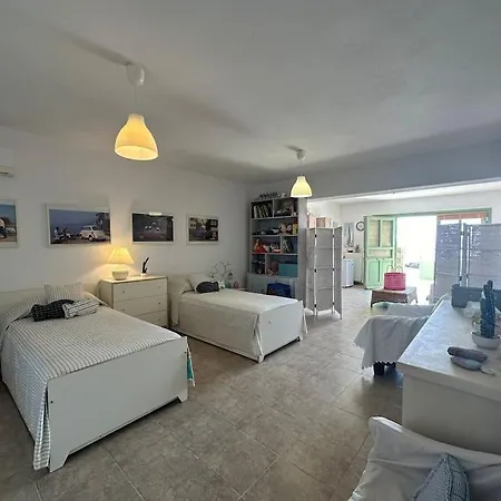 Hébergement de vacances Beachfront House *