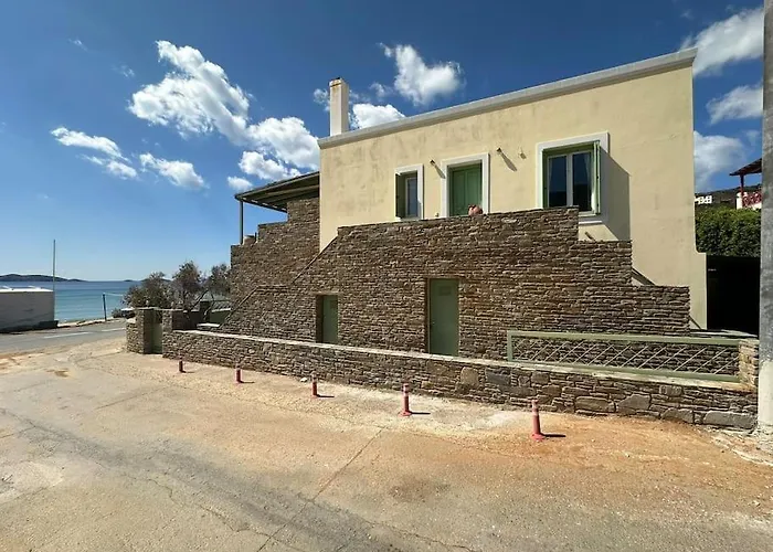 Beachfront House * Kipri (Andros)