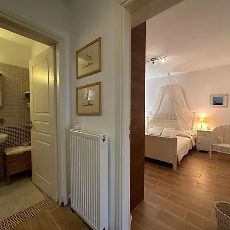 Дом отдыха Beachfront House